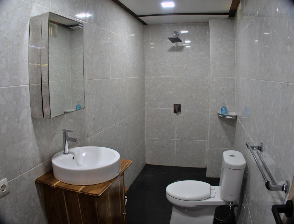 3 Waves Hotel Huu ภายนอก รูปภาพ